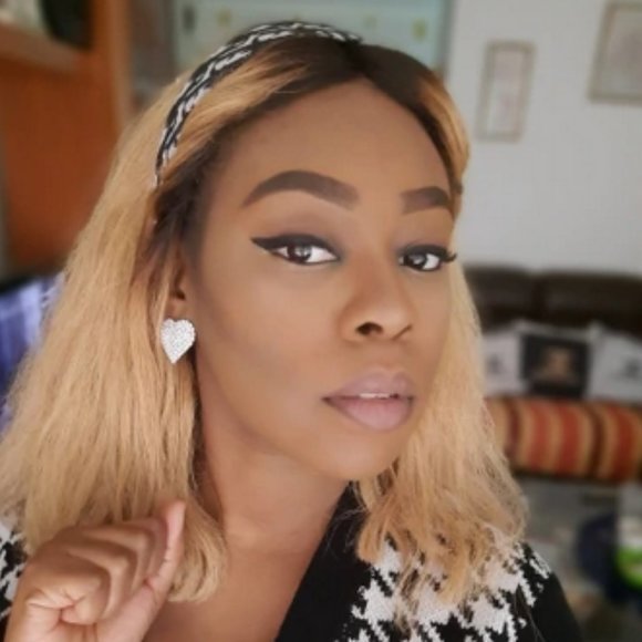 Large Crystal Heart Shaped Earrings - Picture 4 of 10